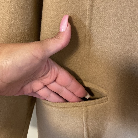 ๐ฅ๐๐ HOST PIC ๐๐๐ฅJoie Wool Trench Coat SZ Med Tan color 1 button closure - Picture 5 of 17